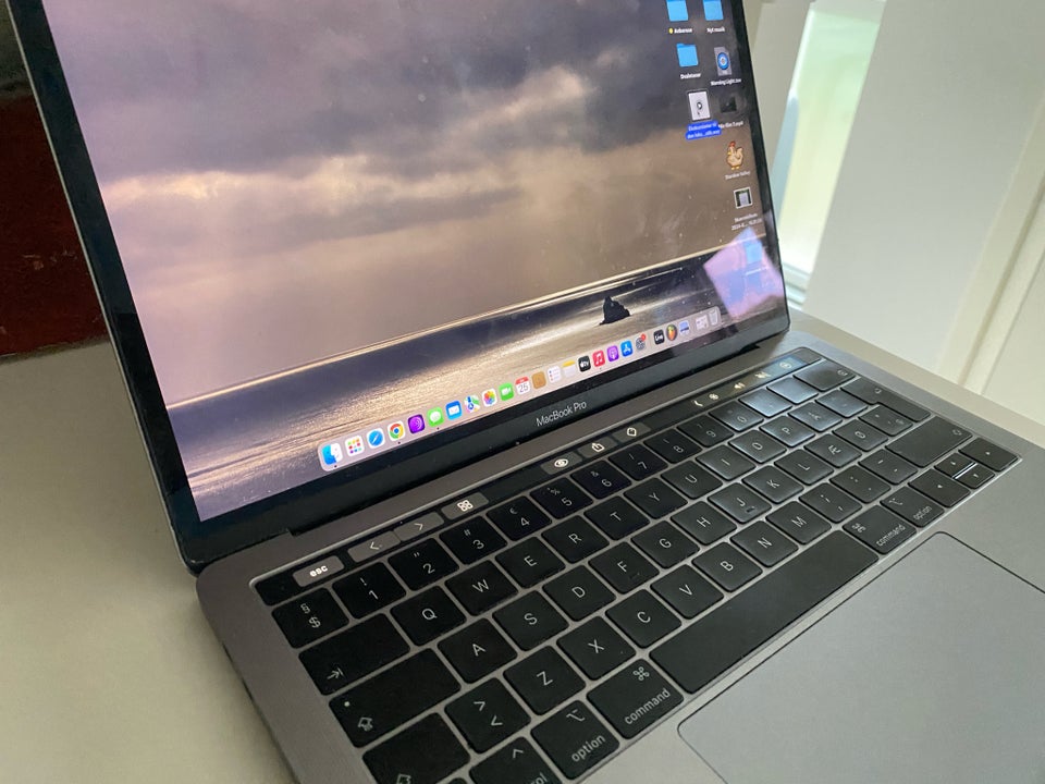 MacBook Pro 13 inch 2018