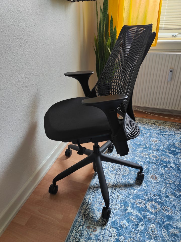 Kontorstol Herman Miller Sayl