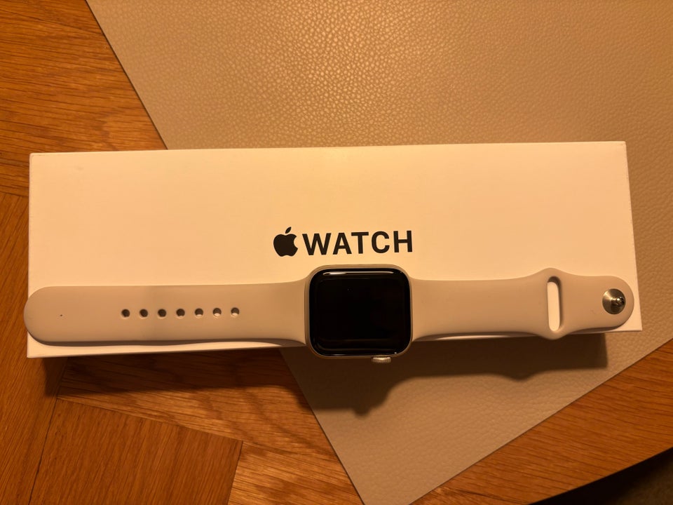 Smartwatch, Apple