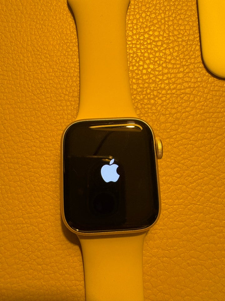 Smartwatch, Apple