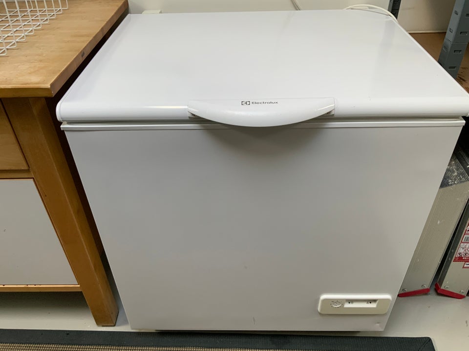 Fryseboks, Electrolux, 220 liter