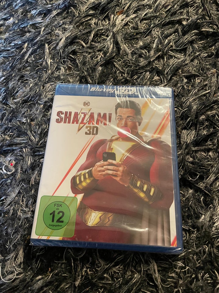 Shazam, Blu-ray, andet