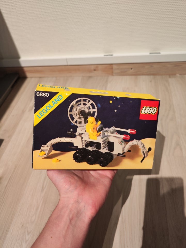 Lego Space, 6880