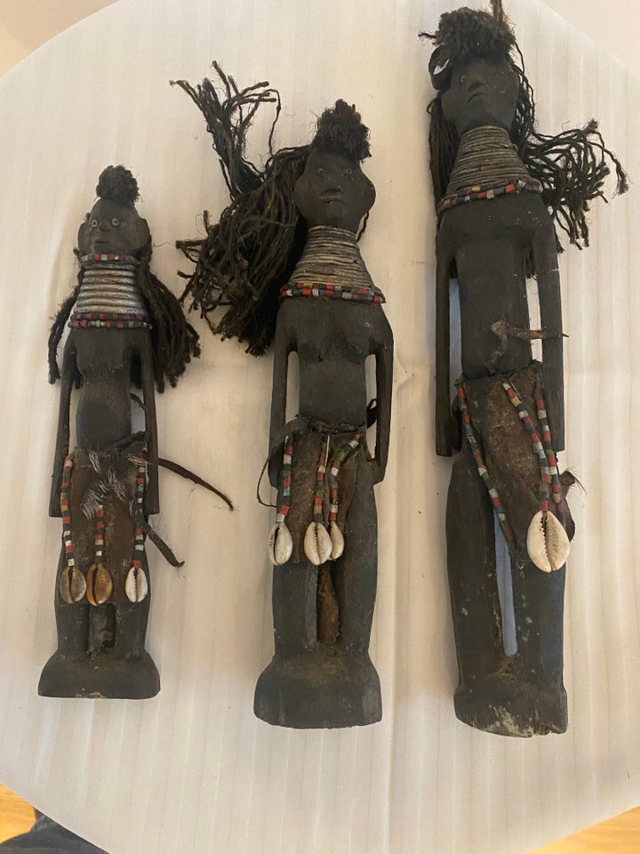 Træfigurer, Himba kvindefigurer