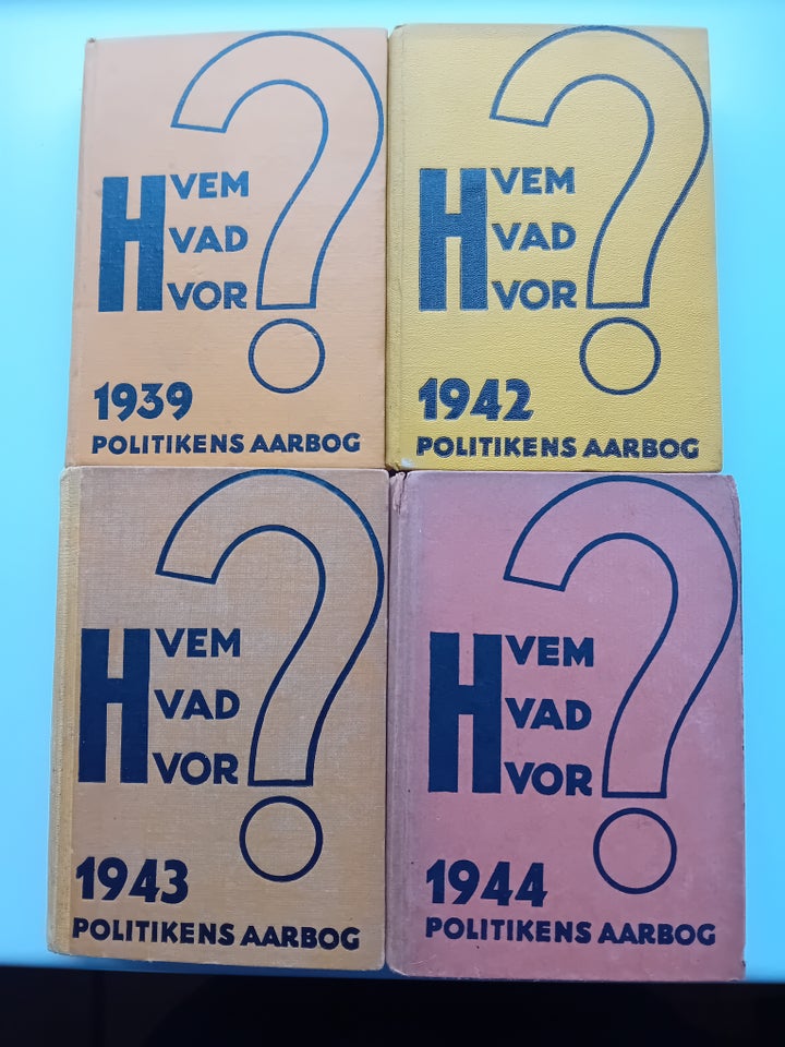 Hvem - Hvad - Hvor 1939 + 1942-44,