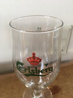 Glas Tuborg Carlsberg på fod 4