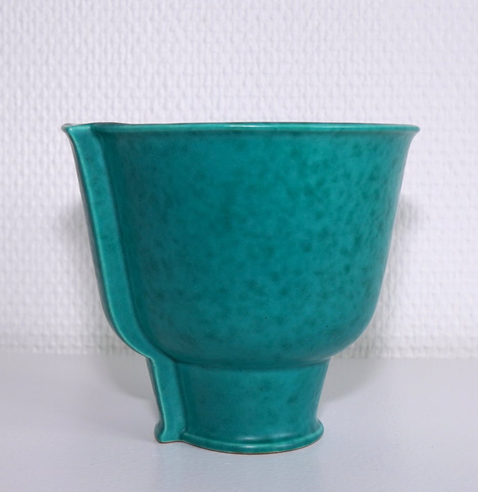 Ældre Agenta vase i keramik (ca