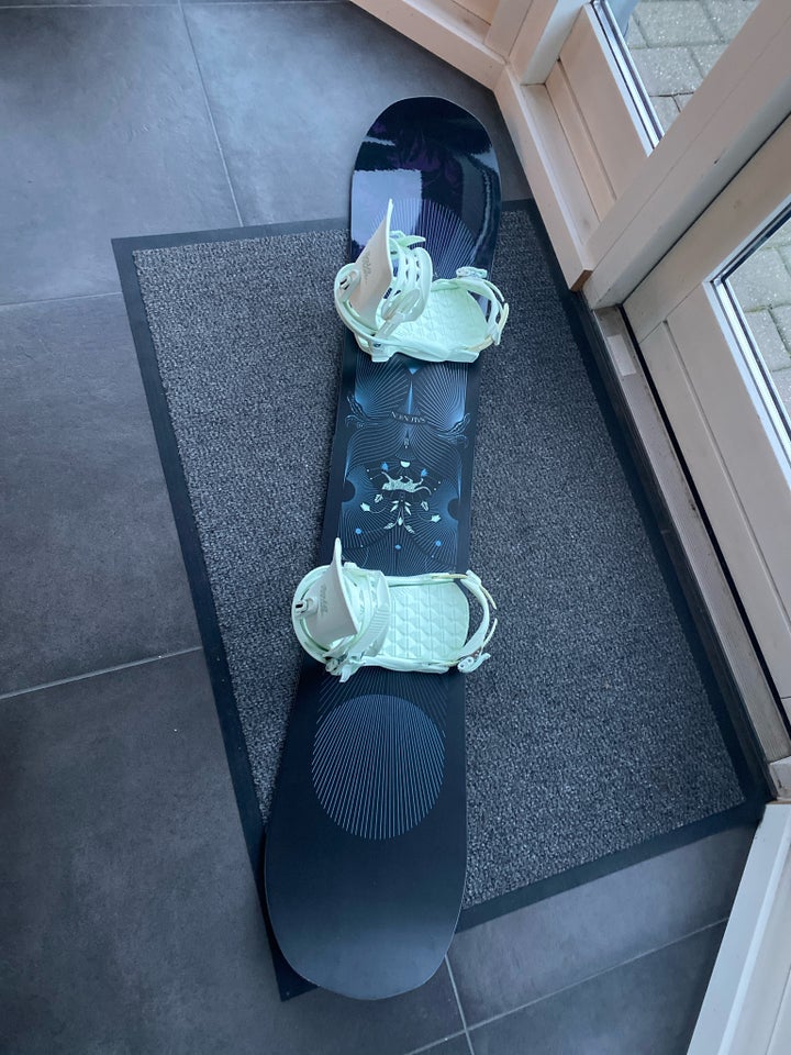 Snowboard, Salomon, str. 152