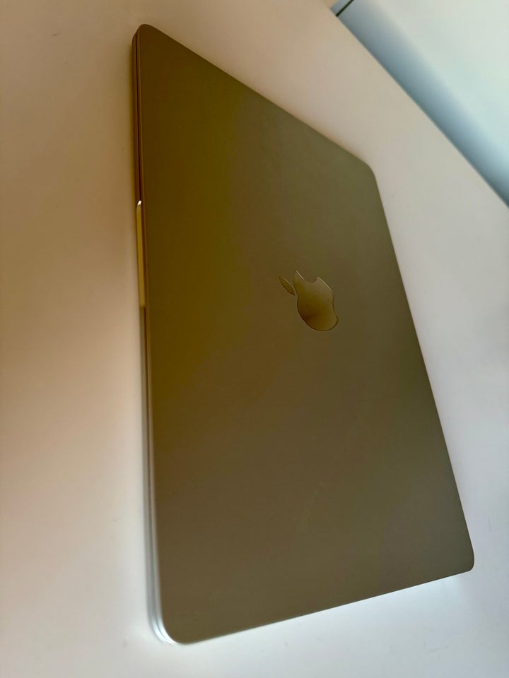 MacBook Air, 13" Air m3, 4,05 GHz