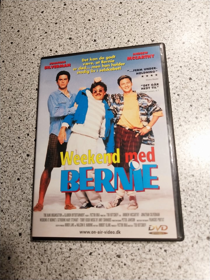 Weekend med Bernie DVD komedie