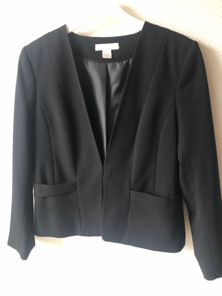 Blazer, str. 40, HM