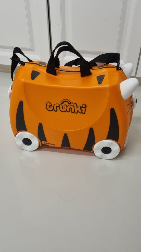 Børnekuffert, Trunki