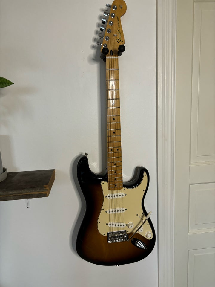 Elguitar, Fender (Mex.)