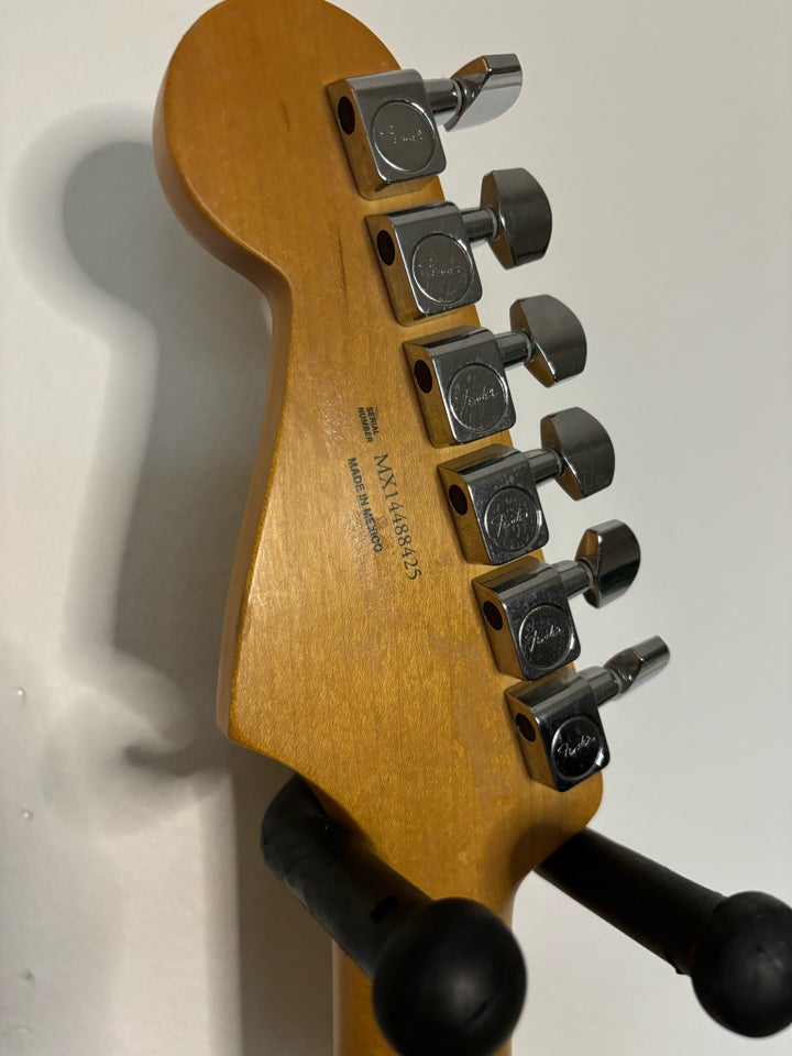 Elguitar, Fender (Mex.)