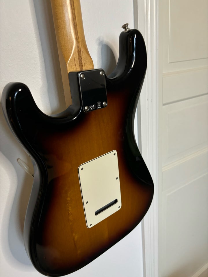 Elguitar, Fender (Mex.)