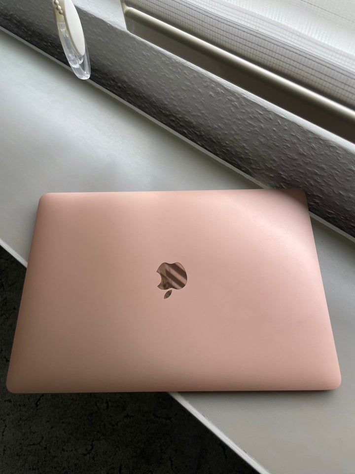 MacBook Air, 2018, 8 GB ram