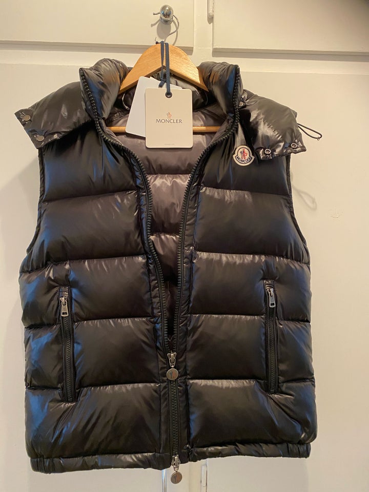 Dynejakke, str. 38, Moncler