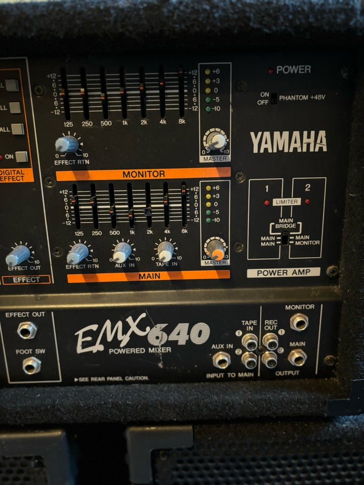 Pa anlæg, Yamaha/the box