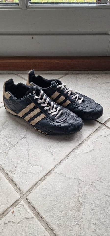 Sneakers, Adidas, str. 42