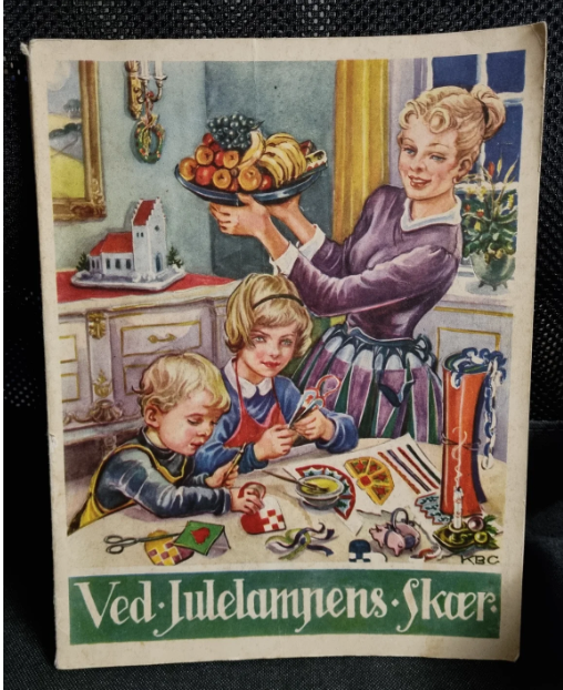 Ved Julelampens skær, Hæfte