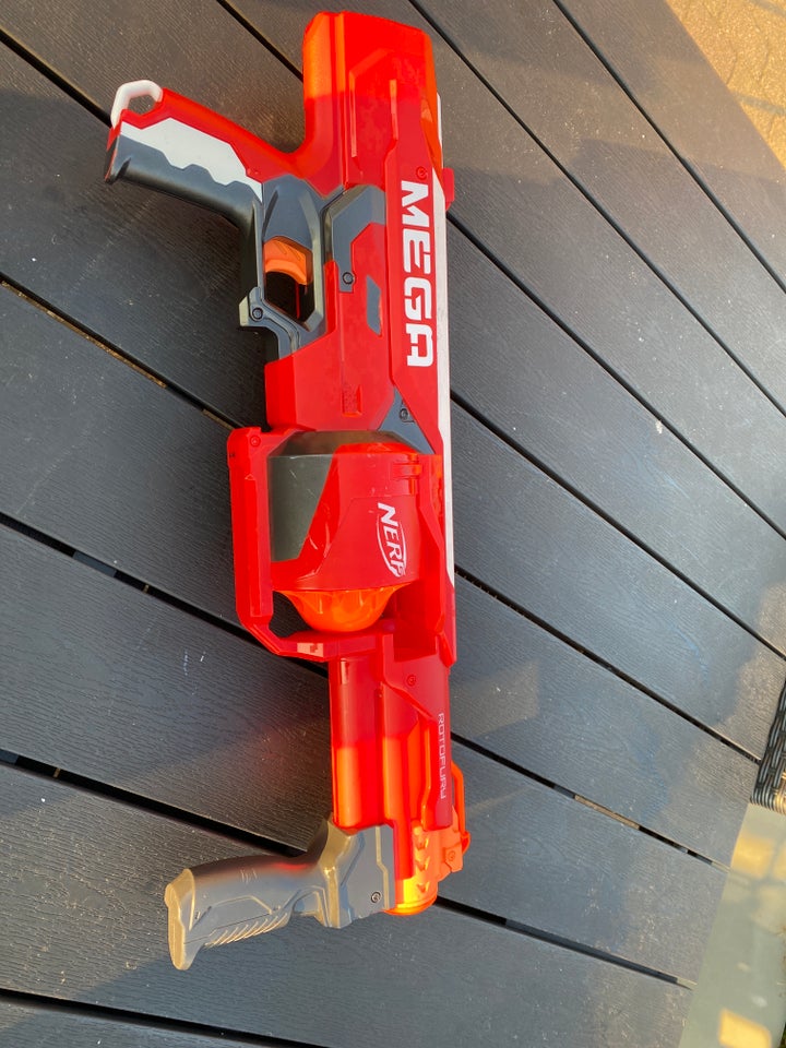 Nerf gun , Nerf mega