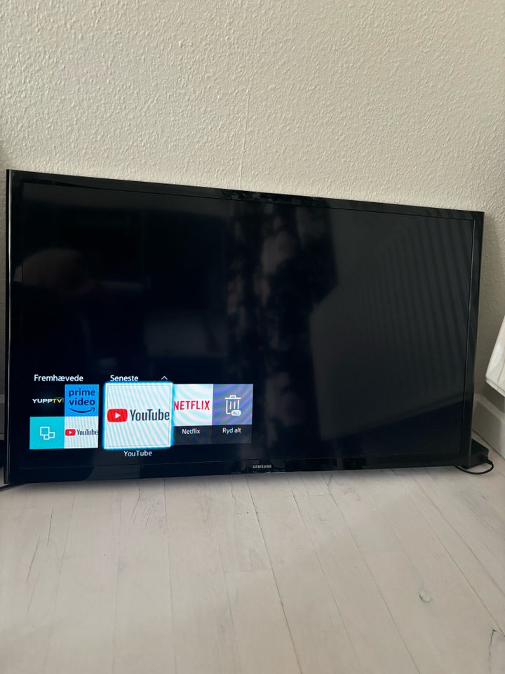 Samsung, Ue32j4515akxxe, 32"