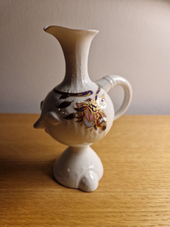 Porcelæn, Kande vase, Bjørn