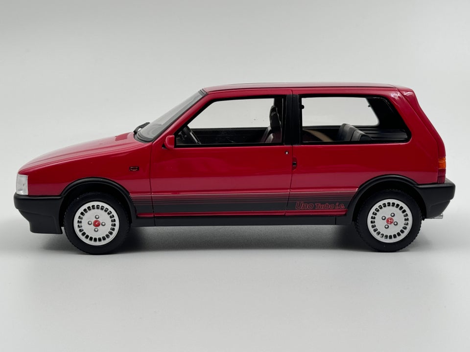 Modelbil, 1985 Fiat Uno Turbo i.e.,