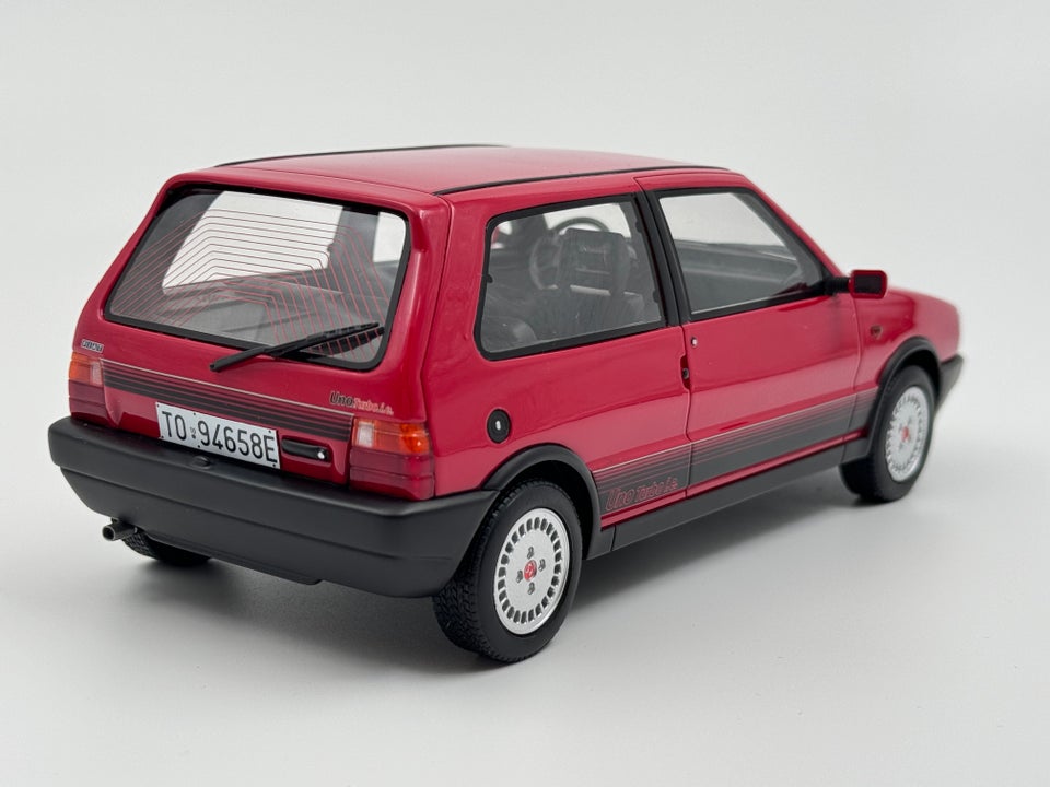 Modelbil, 1985 Fiat Uno Turbo i.e.,