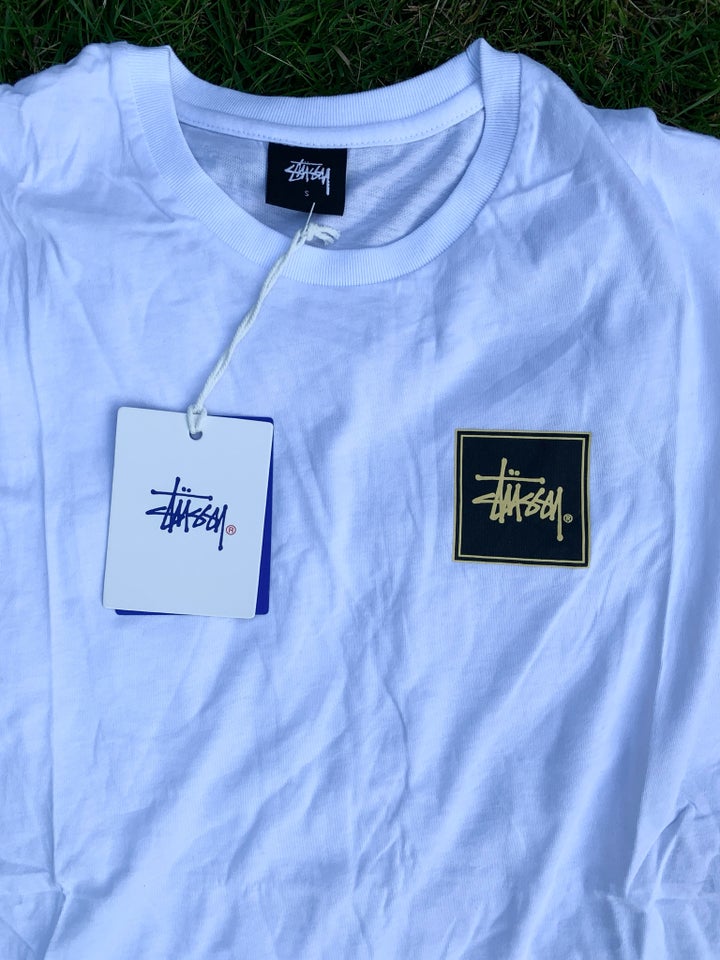 T-shirt Stussy str S