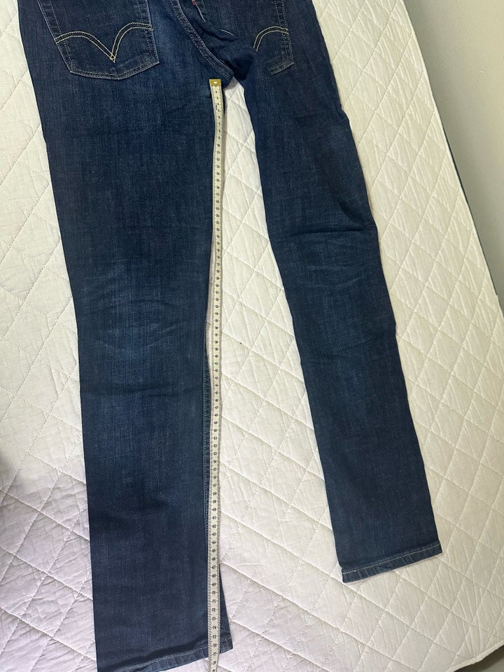 Jeans, Lewis, str. 29