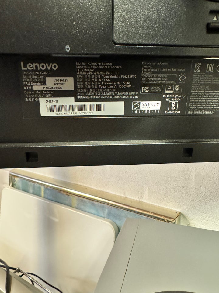 Lenovo fladskærm ThinkVision