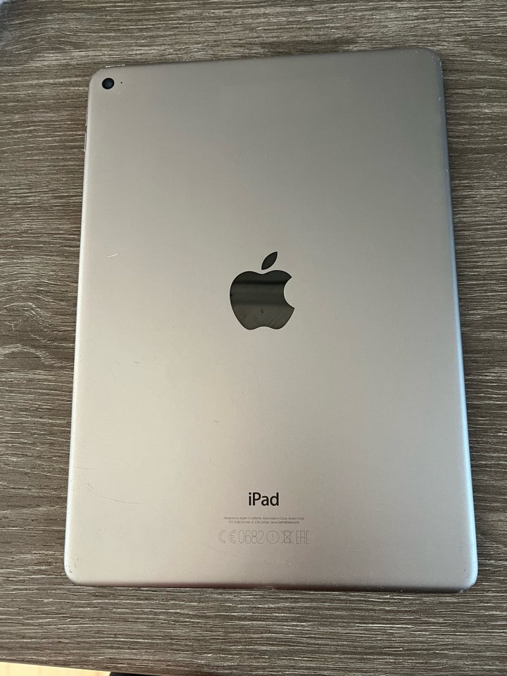 iPad Air 2, 64 GB, sort