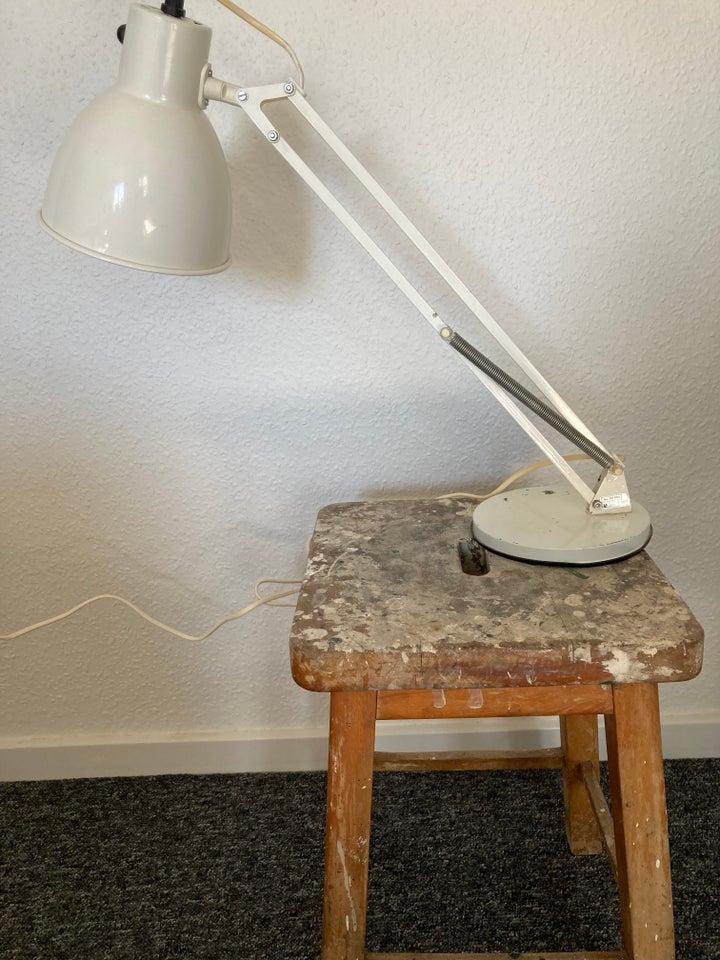 Arkitektlampe bordlampe