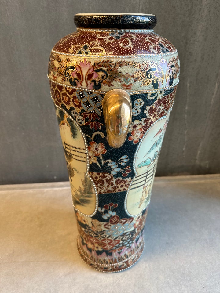 Porcelæn Ældre japanske vase