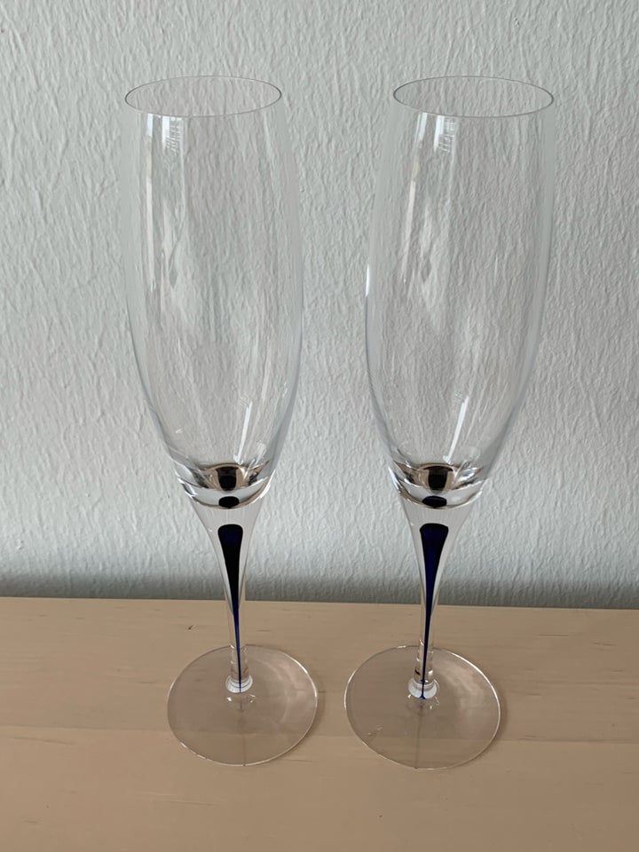 Glas Intermezzo Blå