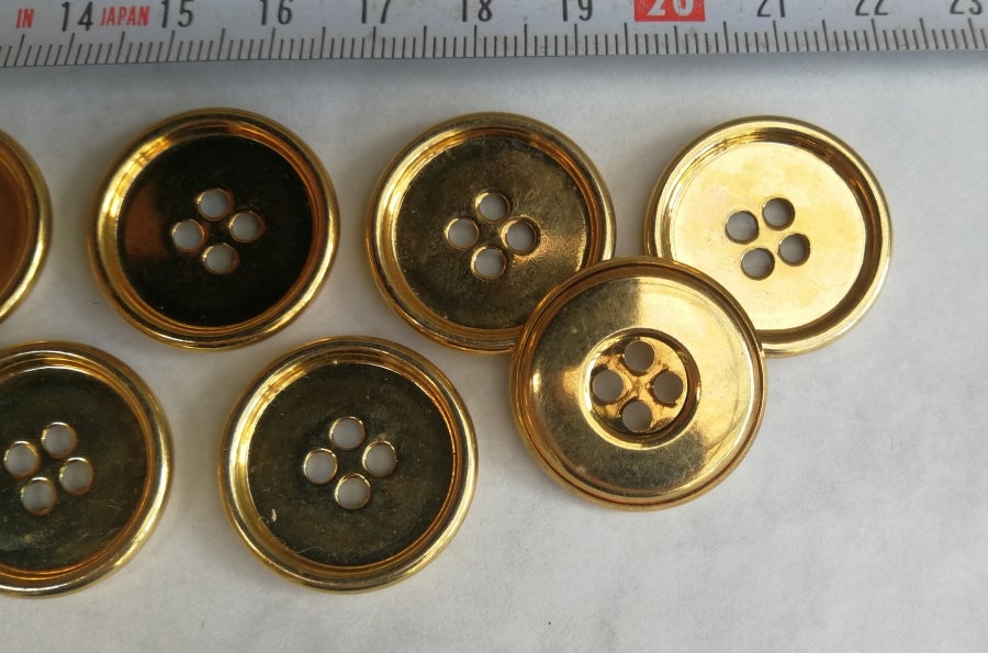 Knapper 7 vintage guld knapper i