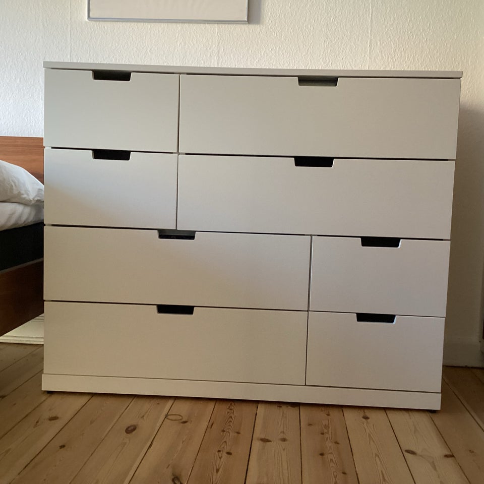 Kommode, andet materiale, b: 120 d: