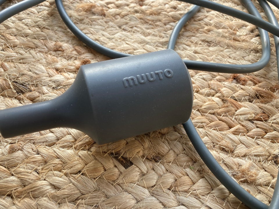 Muuto Pendel , Muuto