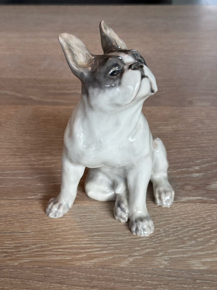 Royal Copenhagen bulldog, Royal