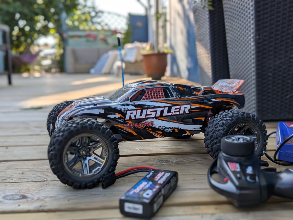 Fjernstyret bil Traxxas Rustler