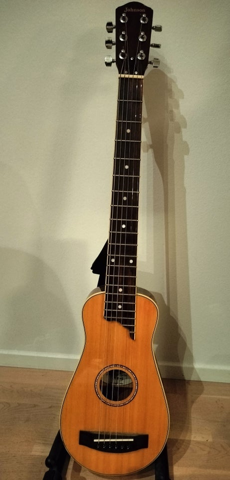 Rejse guitar, Johnson Trailblazer