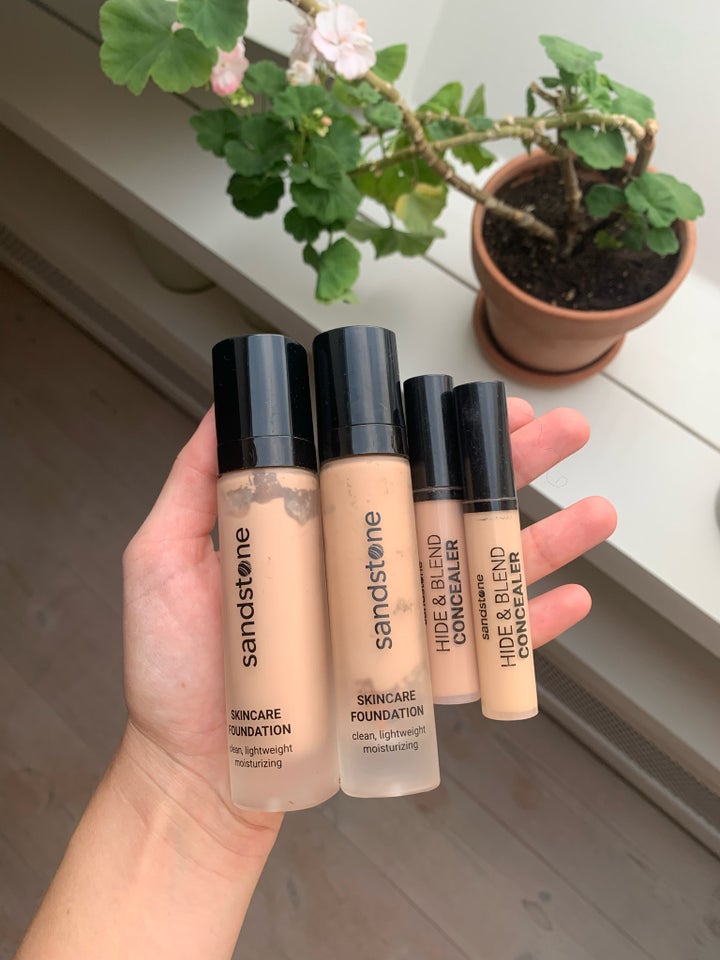 Makeup Sandstone foundation og