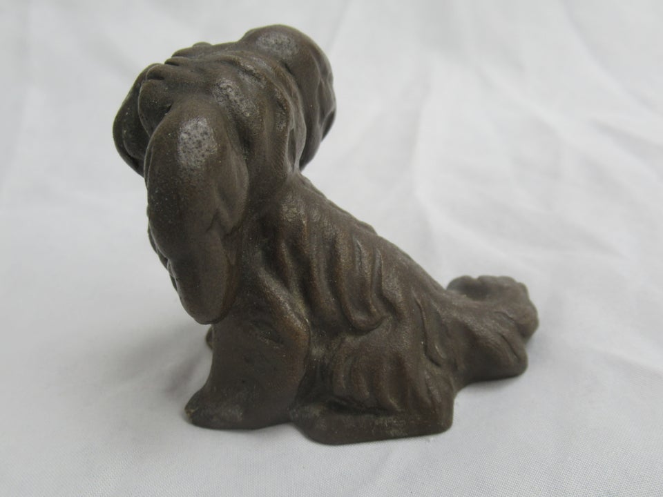 Pekingeser Figur 4124, Michael