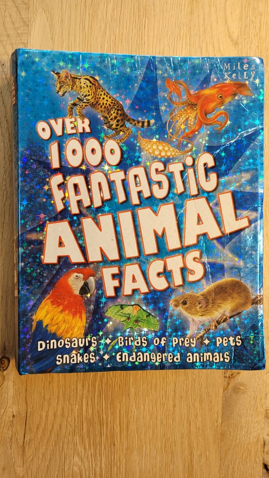 Over 1000 Fantastic Animal Facts,