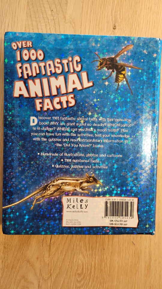 Over 1000 Fantastic Animal Facts,