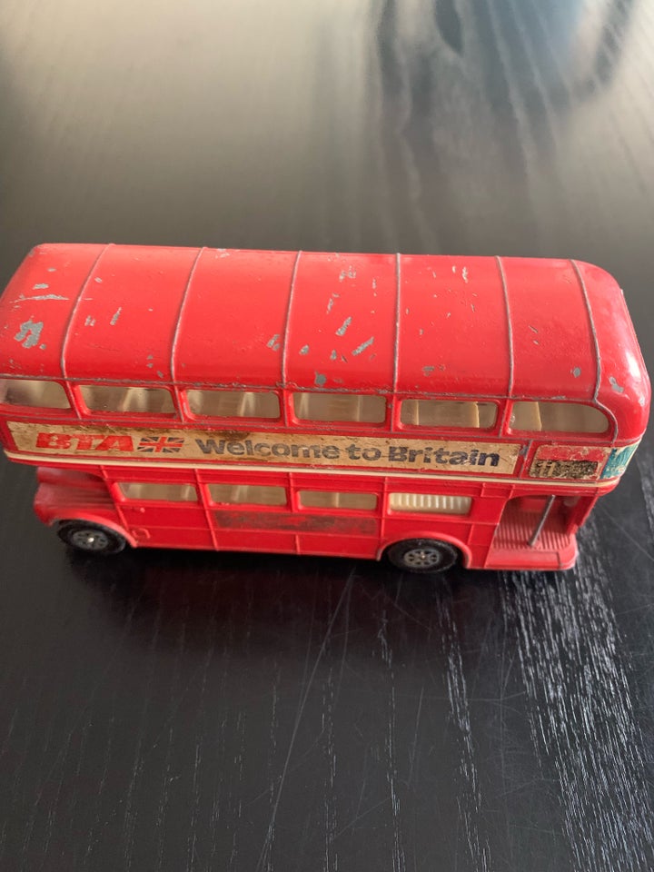 Biler, London bus fra Corgi