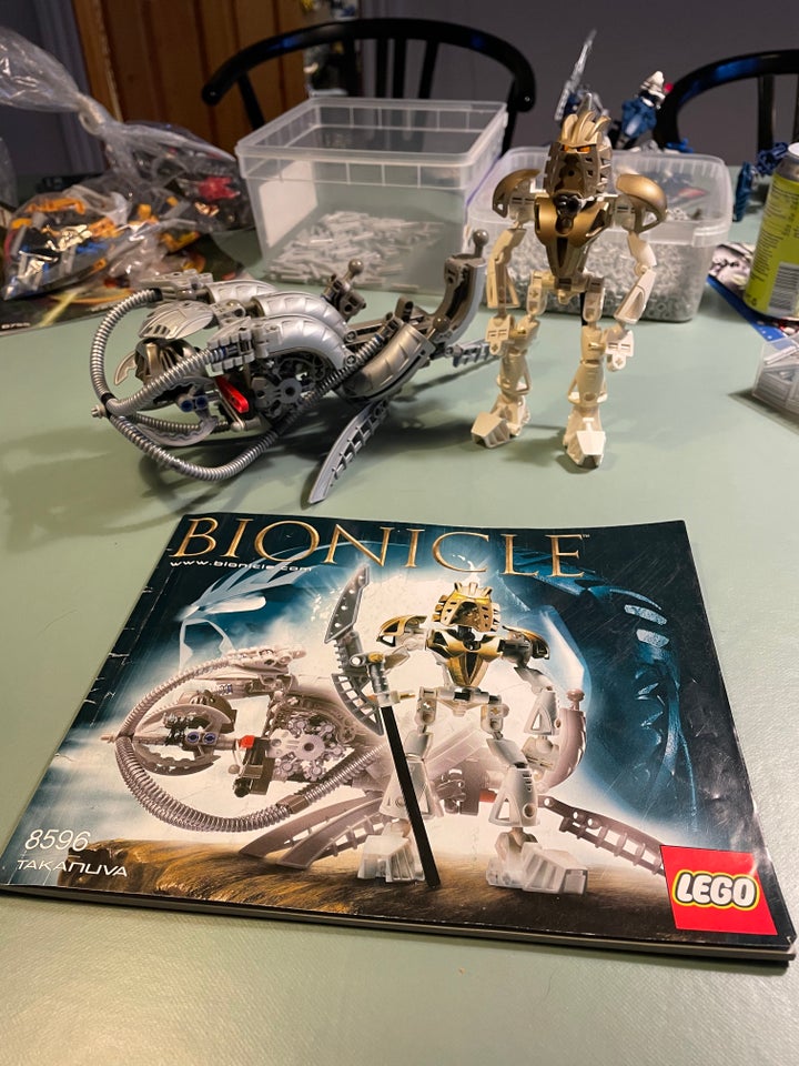 Lego Bionicle 8596 Takanuva