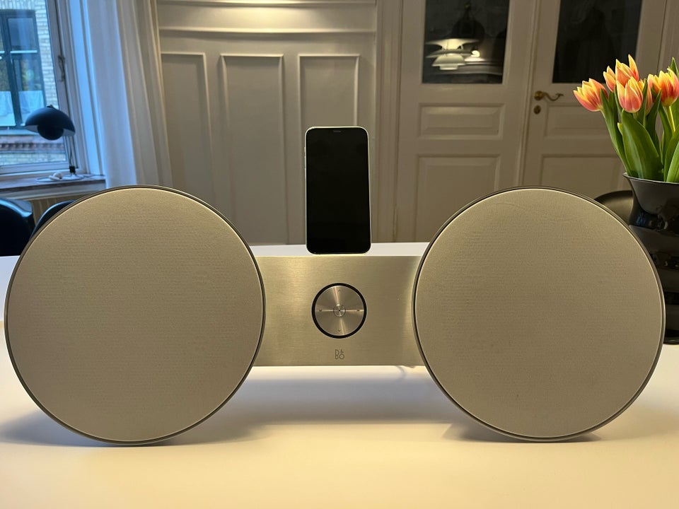 BeoPlay A8