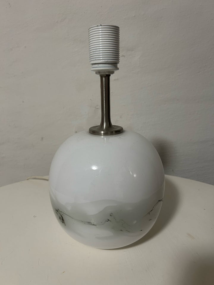 Lampe, Ukendt Bryllupsgave